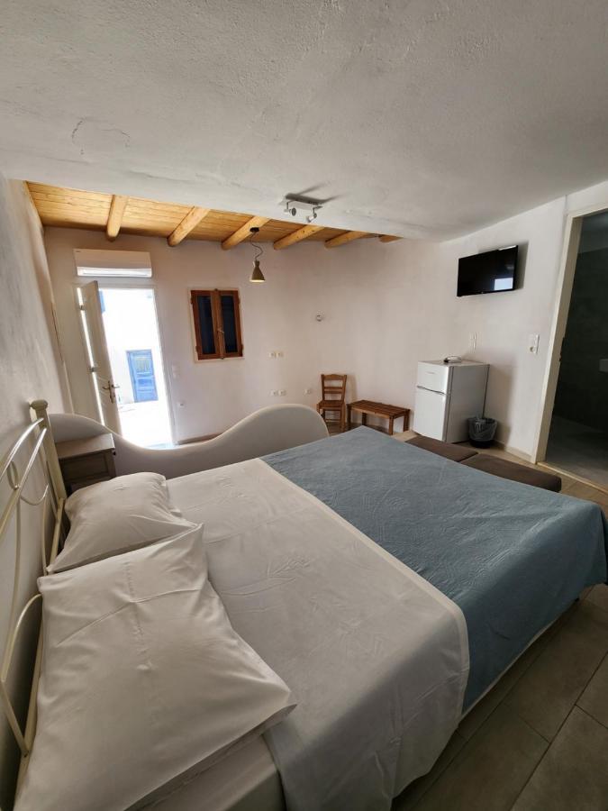 Guest house Mykonian